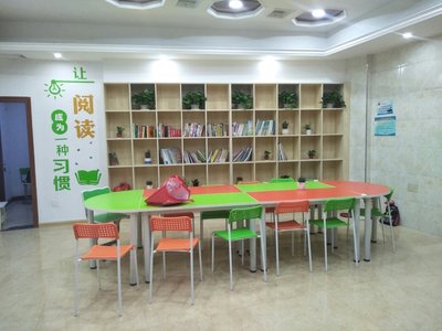 邵陽市樹人教育咨詢 專業(yè)引領(lǐng)教育成長之路